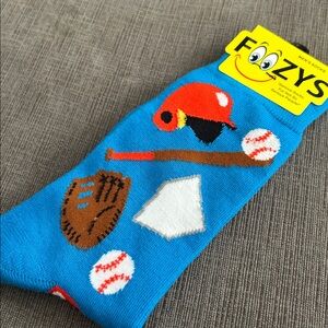 FOOZYS Baseball Crew Socks Mens shoe size 6-12 NWT
